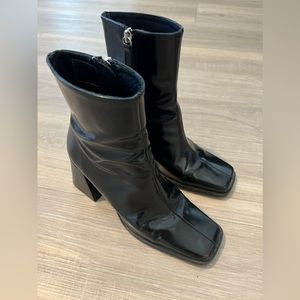 Black leather ankle boots with block heel
